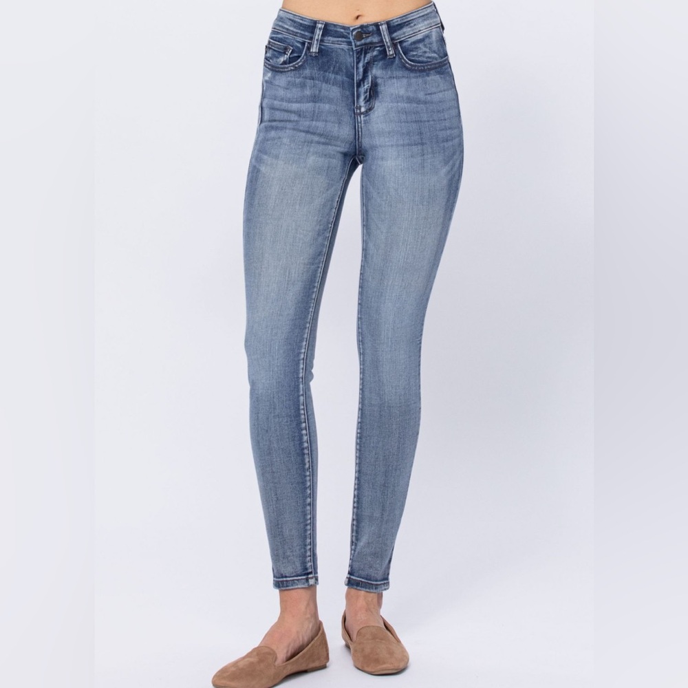 Judy Blue High Rise Heavy Hand Sand Skinny
